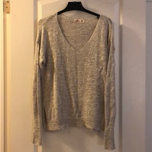 💥 2/$25💥 Loose fitting sweater